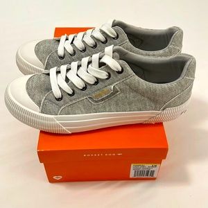 New! Rocket Dog Jersey Cotton Sneakers in Size 9